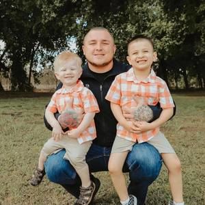 Meet your Posher, Roy